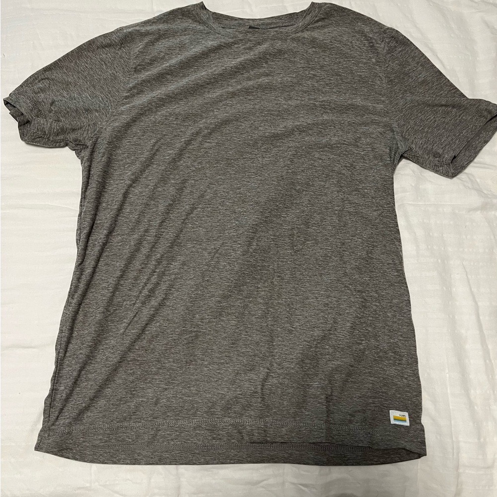 Vuori strato tech tee heather grey size medium